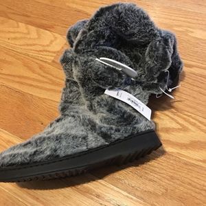 Small size 5/6 gray fur booties Lauren Conrad boot slippers